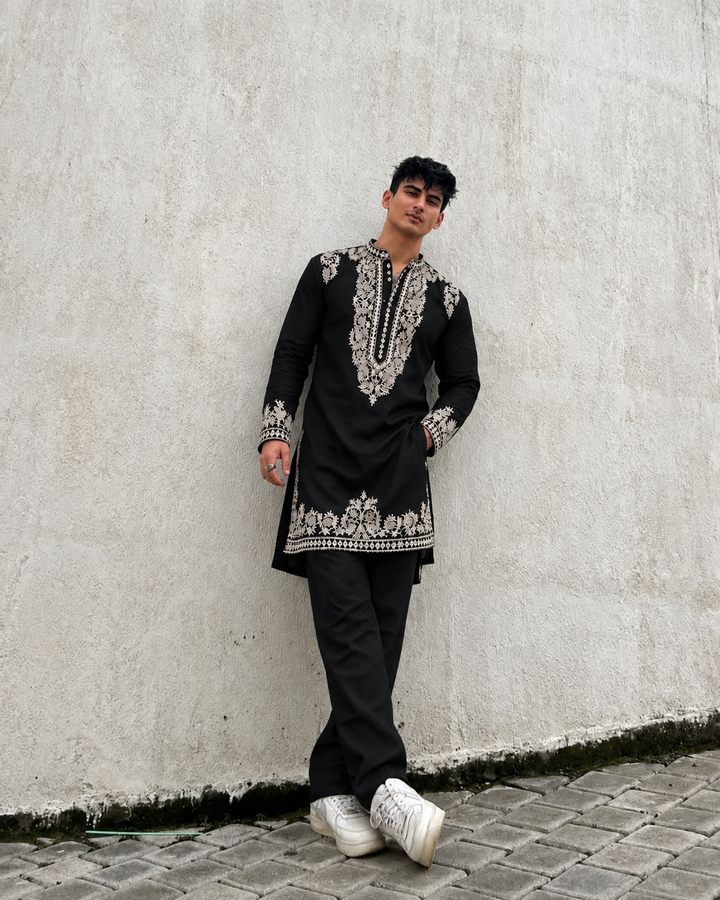 Black Royal Threadwork Kurta Set With Pyjama