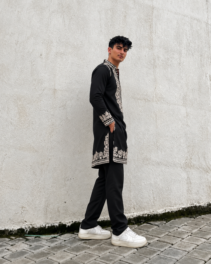 Black Royal Threadwork Kurta Set With Pyjama